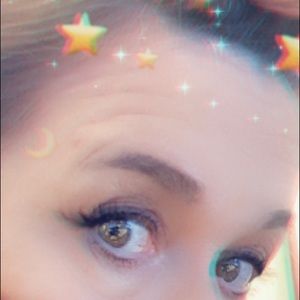 Meet your Posher, Gina